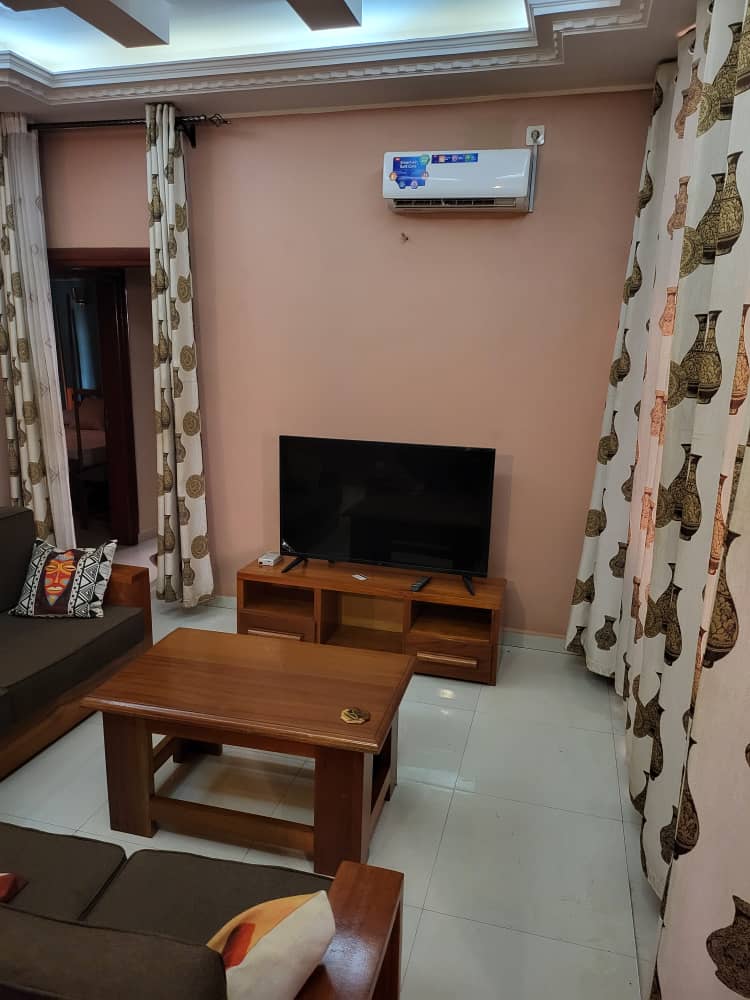 Appartement 3 chambres à 200 Villas Bangui – Clim, eau garantie et confort photo 22
