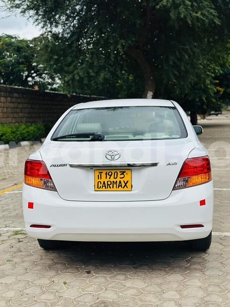 Toyota Allion