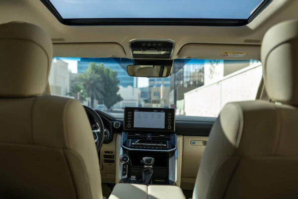 Toyota Land Cruiser photo 5