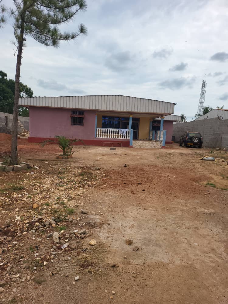 Maison 6 Chambres à Cattin – Confort, Espace & Séjour Idéal à Bangui photo 11