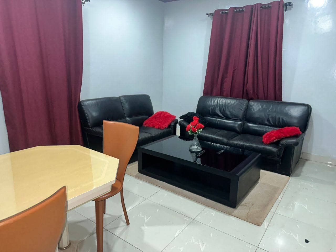 Appartement Moderne 3 Chambres à Lakouanga