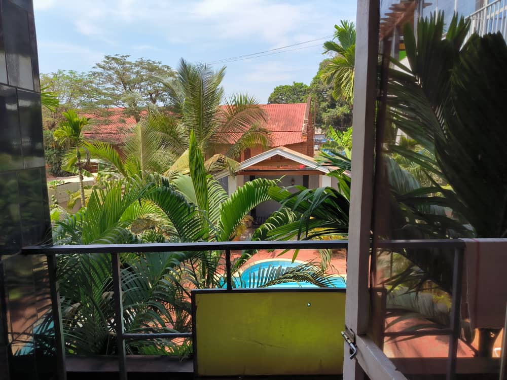 Appartement meublé avec piscine au centre-ville de Bangui – Location courte et longue durée photo 7