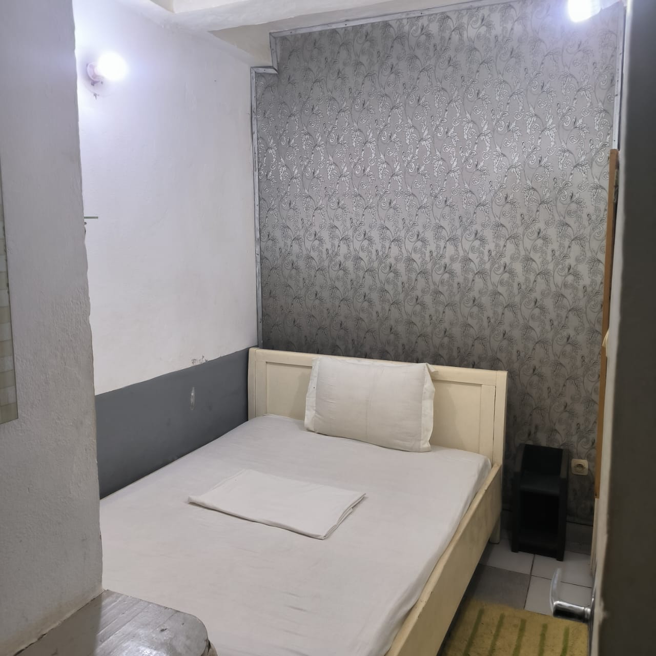 Studio meublé tout confort avec piscine au centre-ville de Bangui photo 9