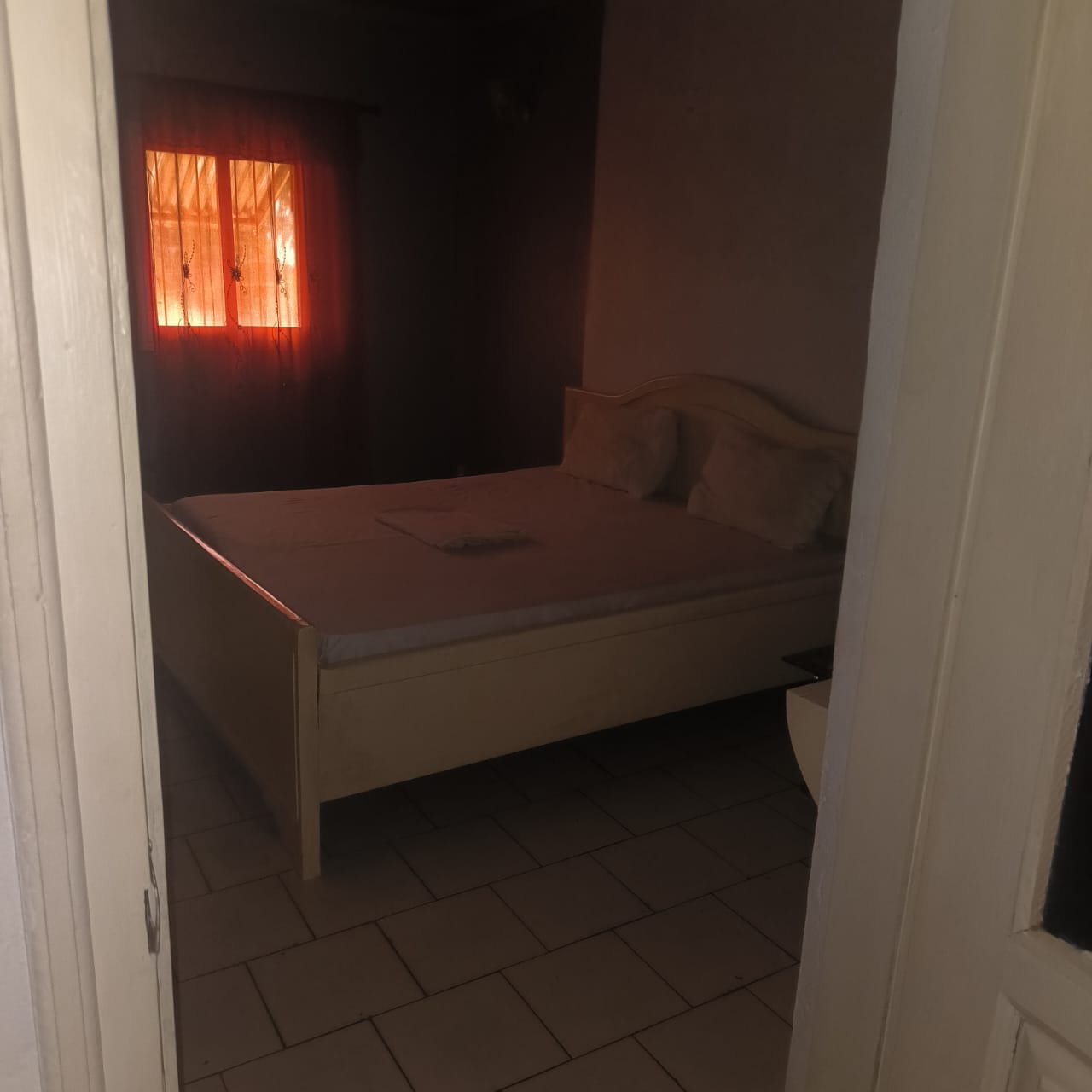 Duplex meublé tout confort avec piscine au centre-ville de Bangui photo 8