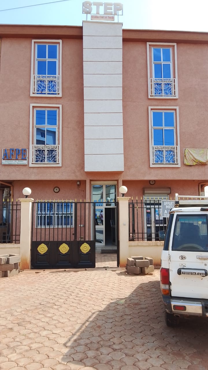 Logement Moderne 2 Chambres à proximité du Bar Onaf