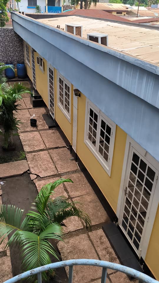 Location Saisonnière – Appartement Meublé de Qualité à Bangui photo 11