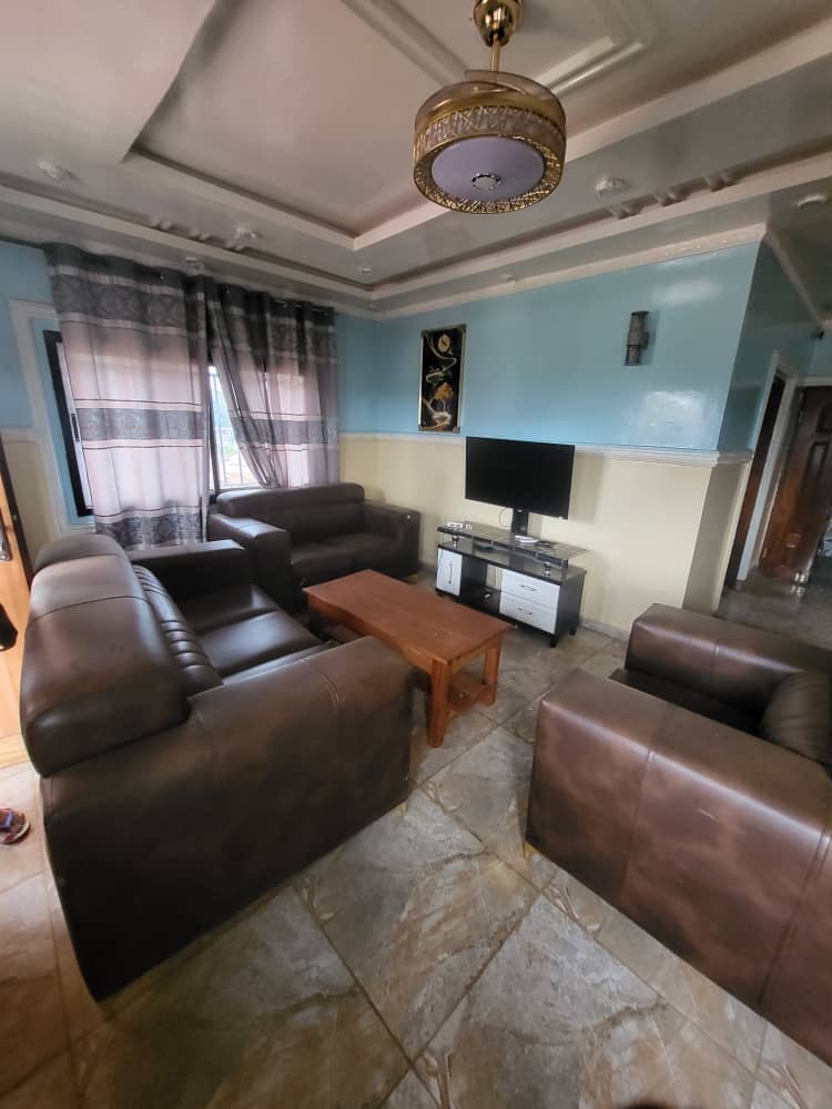 Appartement moderne 2 chambres à Lakouanga – Bangui | Confort, sécurité et emplacement idéal Découvrez ce